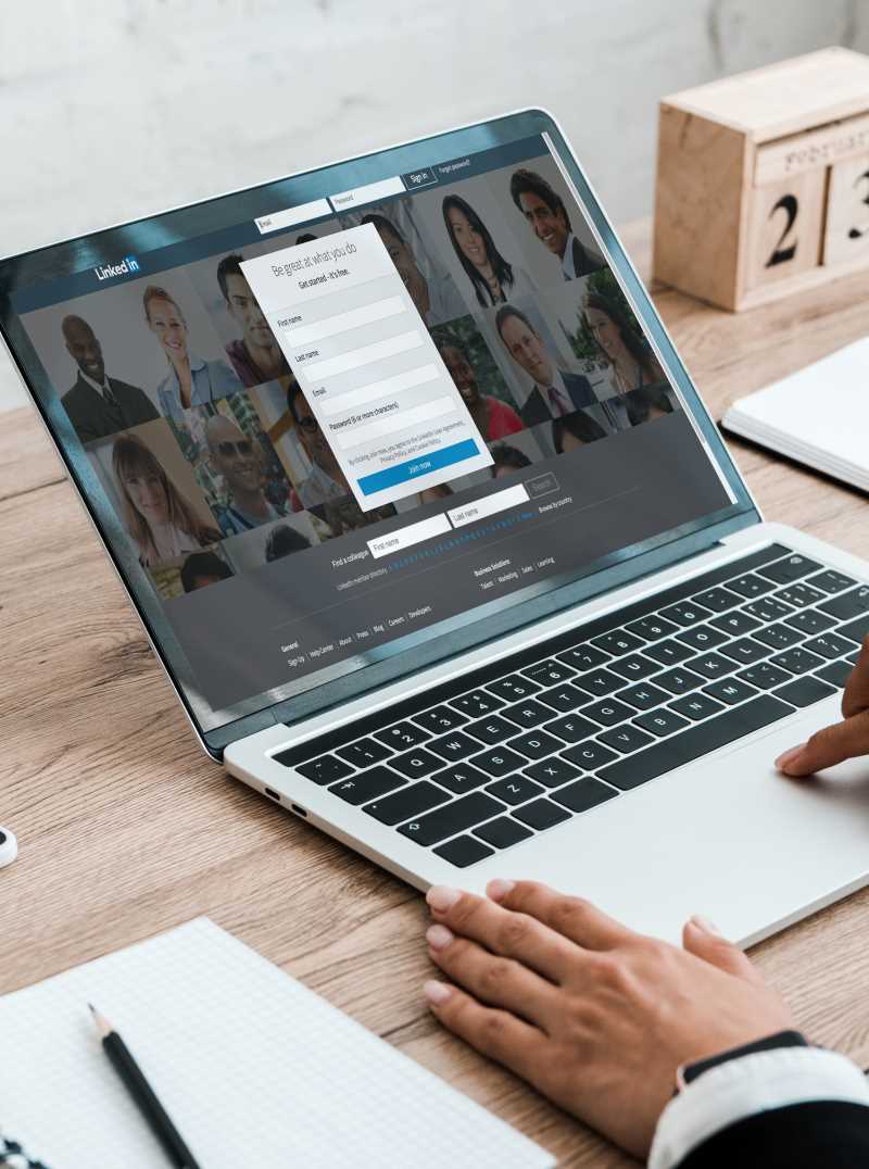 LinkedIn Account Rental Made Easy with Akountify’s Vetted Agents